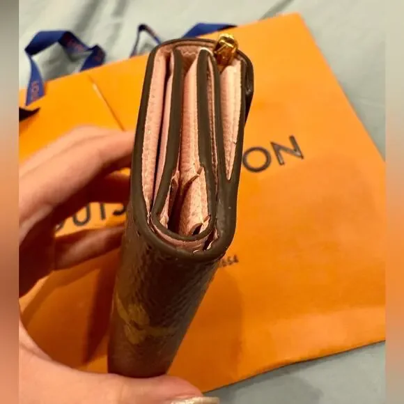 Louis Vuitton Zoe Wallet